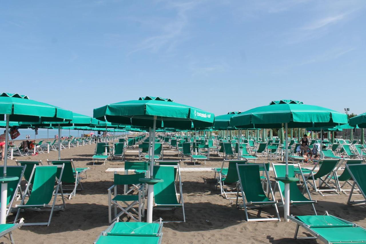 Alberto Quadrilocale A Soli 150M Dal Mare Marina di Castagneto Carducci Ngoại thất bức ảnh